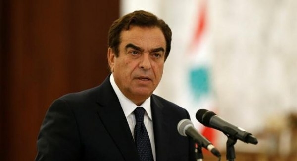 مسقط تدعو دول الخليج ولبنان إلى ضبط النفس ومعالجة الخلافات بالحوار