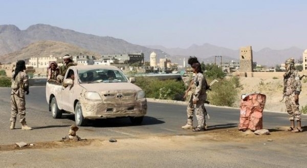 القوات الحكومية تنفي إرسال تعزيزات عسكرية إلى شقرة