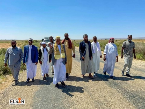 داعية يمني يفر من عدن إلى الصومال بعد تلقيه تهديدات