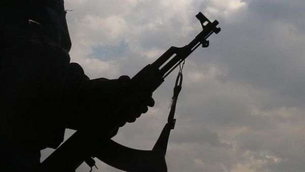 مقتل شاب وإصابة آخر برصاص مسلحين في عدن
