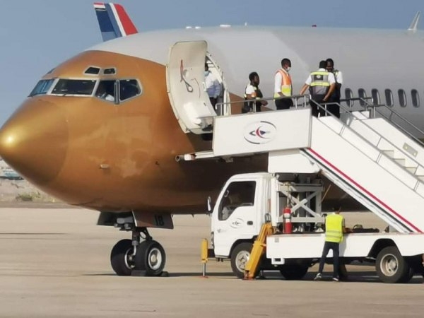 شركة طيران كينية تدشن أولى رحلاتها الجوية إلى مطار عدن