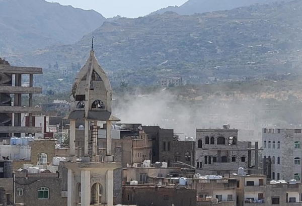 تعز..إصابة 4 مدنيين من أسرة واحدة بقصف حوثي شرقي المدينة