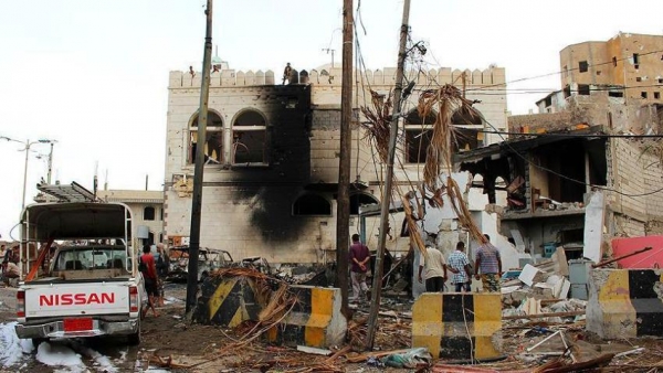 "هيومن رايتس": أطراف النزاع في اليمن ارتكبت انتهاكات جسيمة للقانون الدولي