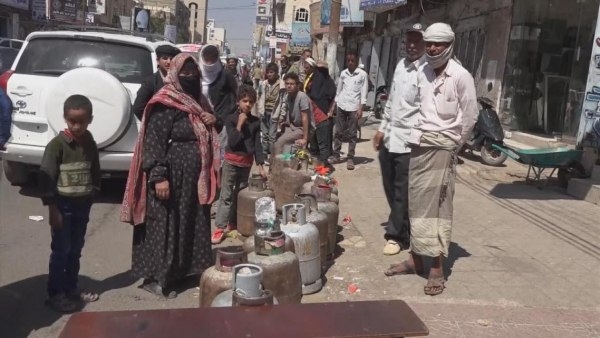 جماعة الحوثي تعلن عن تسعيرة جديدة في مادة الغاز المنزلي