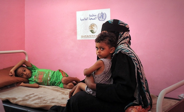 الصحة العالمية تدشن برنامجاً لمعالجة 18 ألف طفل من سوء التغذية باليمن