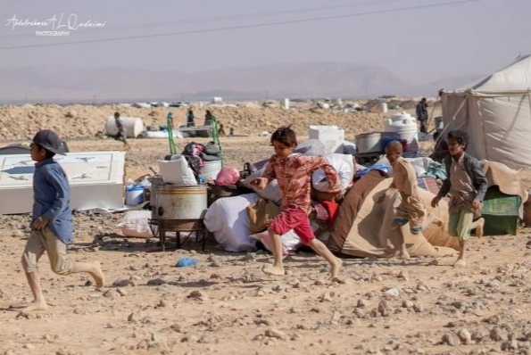 "يونيسف" توزّع مساعدات على 66 ألف نازح يمني