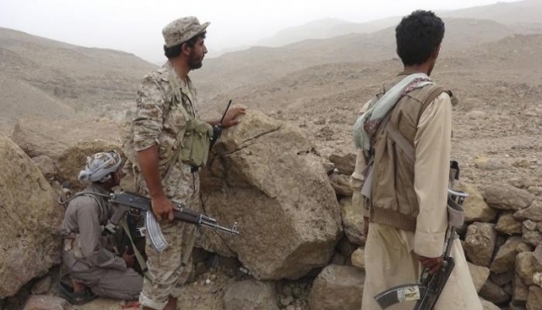 مقتل وإصابة 14 جندياً بنيران الحوثيين خلال خمسة أيام