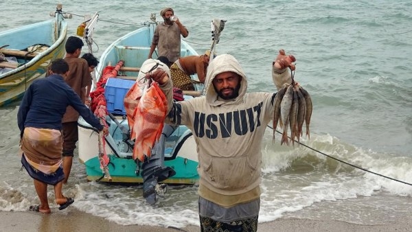 إرتيريا تفرج عن 80 صيادا يمنيا بعد ثمانية أشهر من الاحتجاز