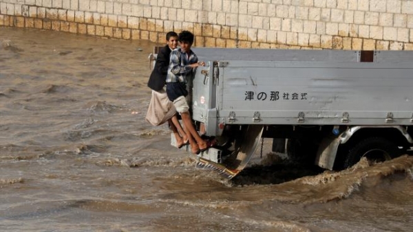 ذمار..وفاة ستة أشخاص جراء سيول الأمطار