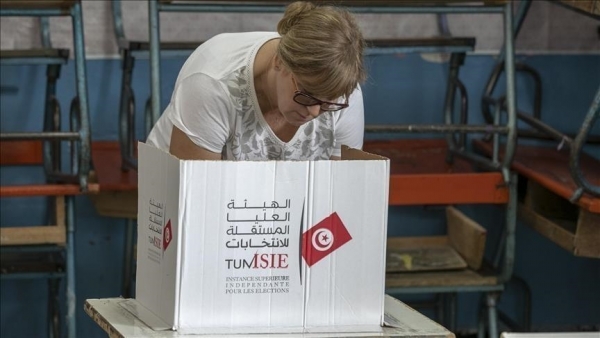 تونس.. انطلاق الاستفتاء على الدستور الجديد