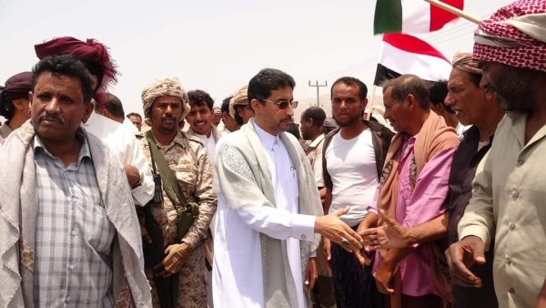 استقبال شعبي مهيب للسلطان "محمد آل عفرار" في مديرية قشن بالمهرة (صور)