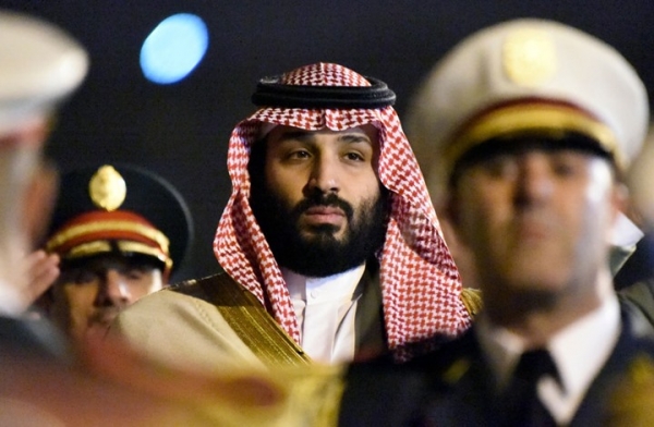 إيكونوميست: بن سلمان مستبد في الصحراء.. ماذا سيفعل بالسعودية؟