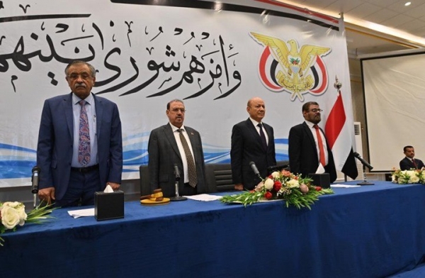 ما مصير تهديد "الإصلاح اليمني" بتجميد مشاركته في الرئاسي؟
