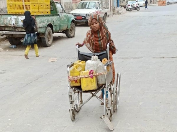 الصليب الأحمر: 39 في المائة من اليمنيين فقط يحصلون على المياه النظيفة