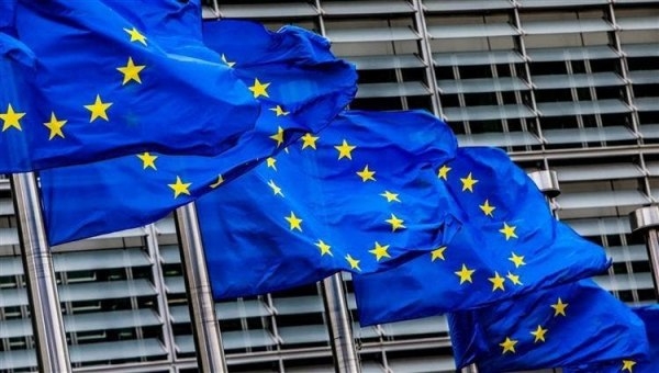 الحكومة ترحب بموقف الاتحاد الأوروبي الداعم لليمن