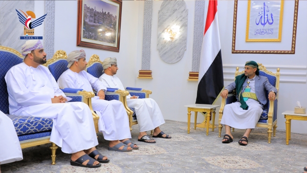 الوفد العماني يلتقي رئيس المجلس السياسي للحوثيين