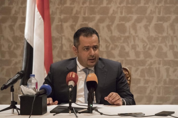 تشمل رئاستها وحقائب وزارية.. صحيفة تكشف عن تعديلات مرتقبة في الحكومة اليمنية