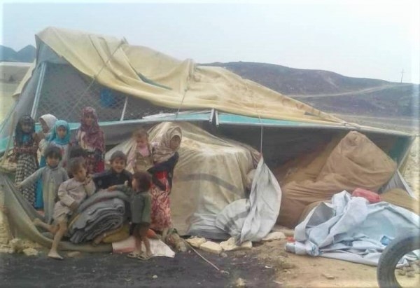 وفاة سبعة أطفال تأثرًا بموجات البرد في مخيمات النازحين بمارب