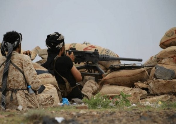 القوات الحكومية تعلن تصديها لهجمات حوثية في عدد من جبهات تعز