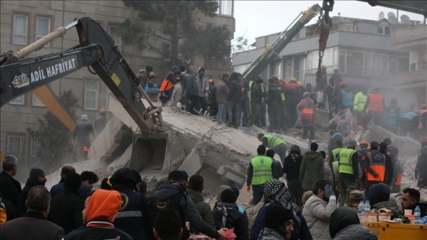 زلزال تركيا وسوريا.. نحو 8 آلاف قتيل وعمليات الإنقاذ تدخل مرحلة حاسمة