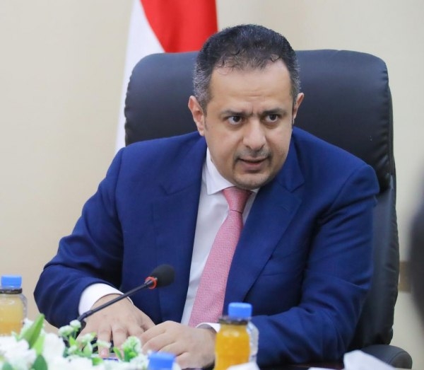 الحكومة توجه بصرف دعم مالي عاجل للأسر اليمنية المتضررة جراء زلزال تركيا
