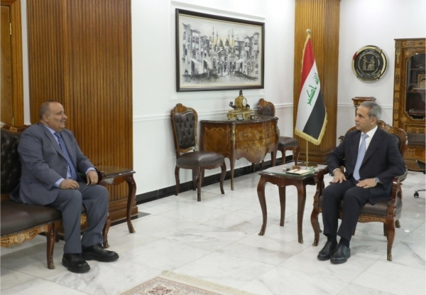 السفير "الخضر مرمش" يبحث إمكانية اطلاق سراح السجناء اليمنيين في العراق