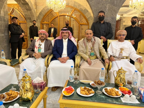 السفير السعودي: زيارتنا لصنعاء هدفها تثبيت الهدنة ودعم تبادل الأسرى والدفع بالمكونات نحو السلام