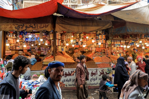 العيد في اليمن.. أجواء فرح غيبتها الحرب سنوات