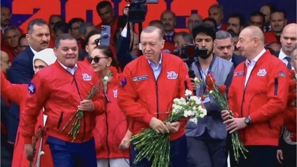 أول ظهور لأردوغان أمام الجماهير بعد غيابه لأيام إثر وعكة صحية