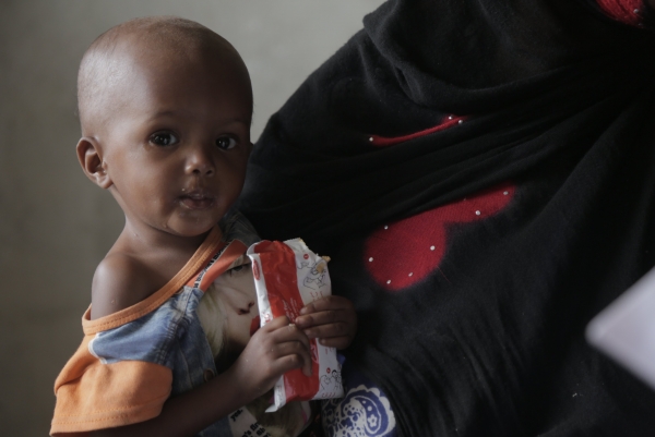 اليونيسيف: ستة مليون طفل يمني على بعد خطوة واحدة من المجاعة