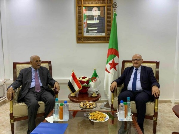 حكومتا اليمن والجزائر تتفقان على توقيع مذكرة تفاهم في مجال التعليم