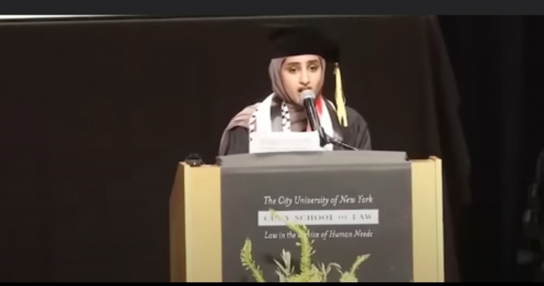 طالبة من أصول يمنية تدعو للإفراج عن فلسطينيين في السجون الأمريكية