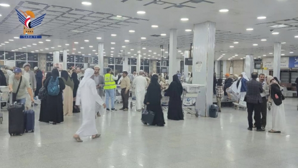وصول الفوج الأول من الحجاج إلى مطار صنعاء الدولي