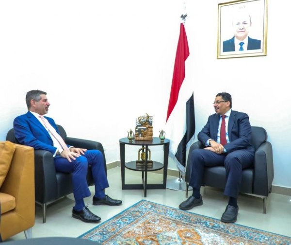 وزير الخارجية يبحث مع السفير الأمريكي جهود إحياء عملية السلام الشامل في اليمن