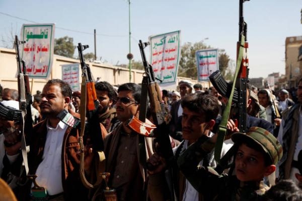 أكدوا جاهزيتهم للحرب..الحوثيون: لا يمكن أن تستمر حالة اللاسلم واللاحرب