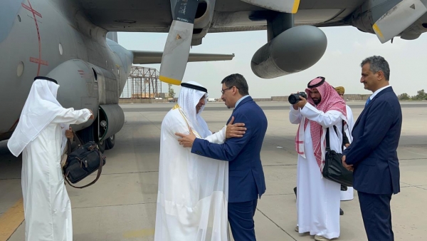 أمين مجلس التعاون الخليجي يصل عدن في زيارة هي الأولى من نوعها منذ توليه المنصب