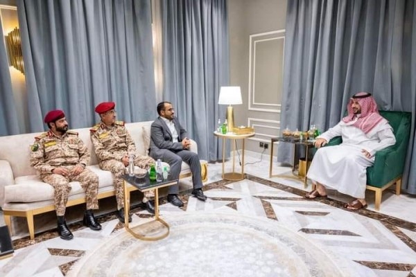 الناصري يحذر من استمرار المفاوضات الثنائية بين الرياض والحوثيين بعيدًا عن الحكومة