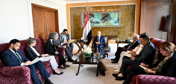 الاتحاد الأوروبي يرحب بجهود تحقيق عملية سلام بين اليمنيين