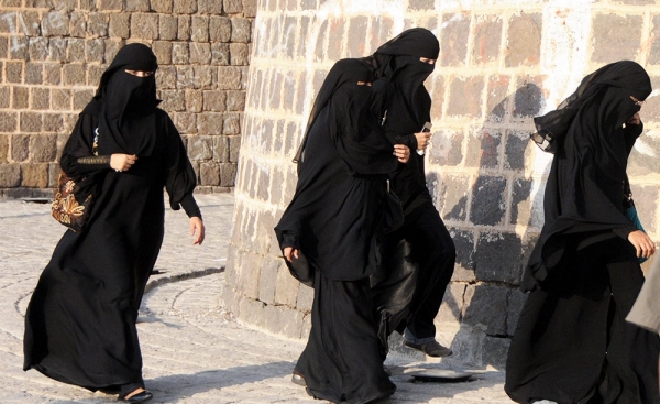 منظمة حقوقية توثق مقتل وإصابة نحو 3 آلاف امرأة باليمن خلال سنوات الحرب