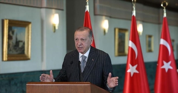 أردوغان: نتنياهو "جزار غزة" والاحتلال يريق الدماء لضمان عمر أطول له