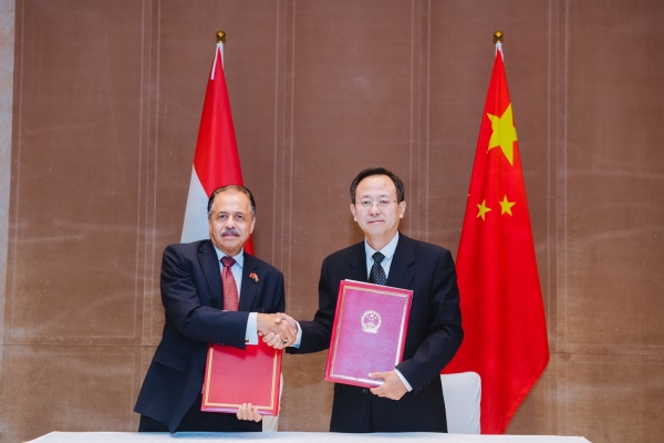 اليمن والصين توقعان اتفاقية التعاون الاقتصادي والفني بمنحة قيمتها 100 مليون يوان