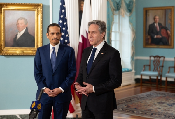 واشنطن وقطر تؤكدان التزامهما بتعزيز التسوية السياسية في اليمن