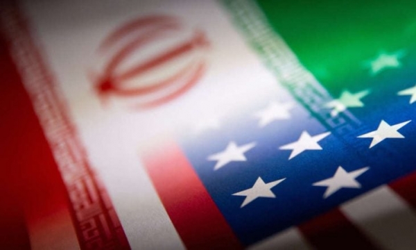 إيران تنفي وجود أي محادثات مع أمريكا بشأن الهجمات الحوثية في البحر الأحمر