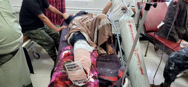 القوات الحكومية تعلن مقتل مدني وإصابة آخر بنيران الحوثيين في تعز