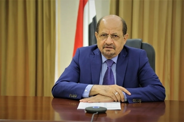 الحكومة: تصعيد الحوثيين يثبت عدم جديتهم في خوص أي عملية سياسية 