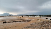 الأمم المتحدة تحذر من استمرار الأمطار والفيضانات في سقطرى والمحافظات الوسطى والشرقية